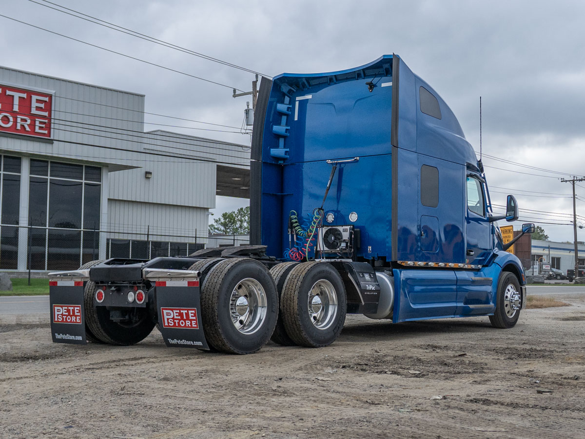 2023 Peterbilt 579 in Richmond, VA — photo 6