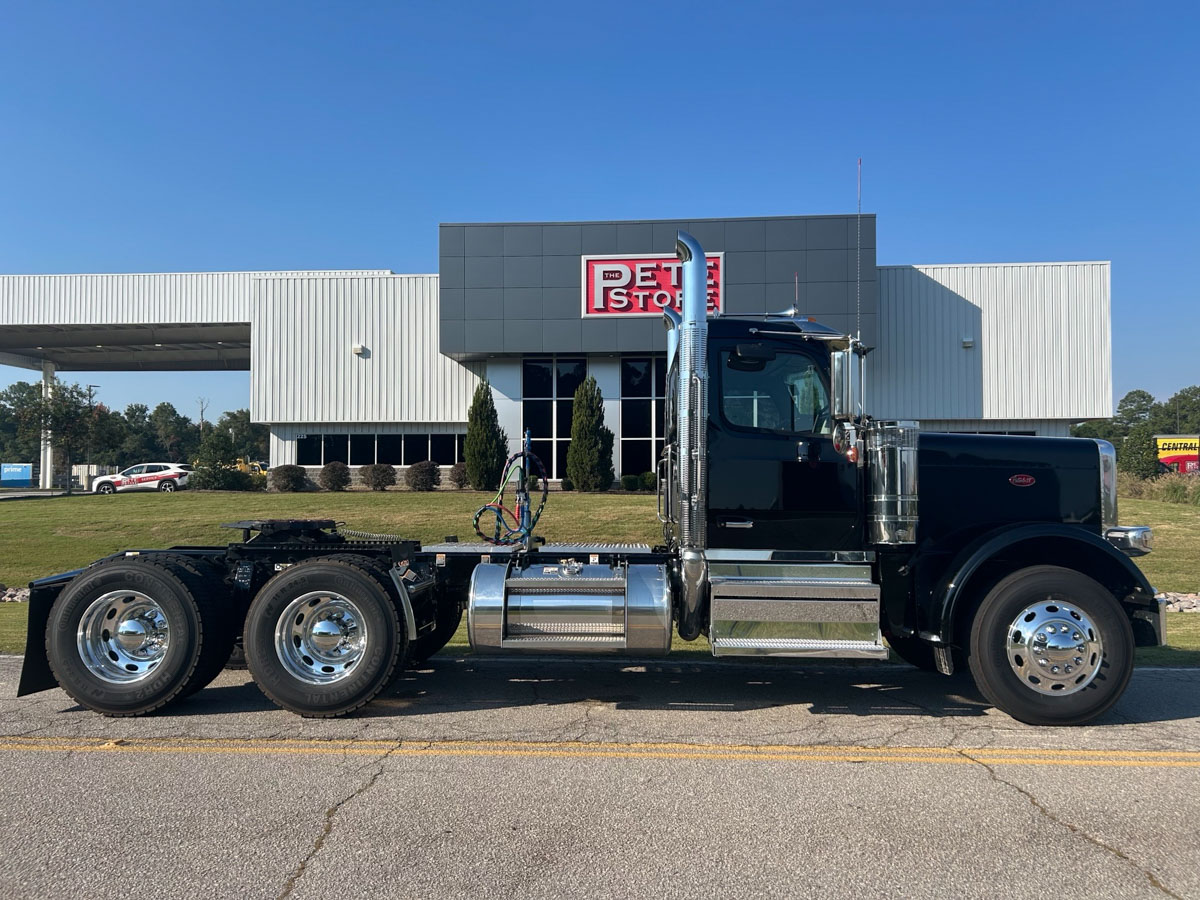 2027 Peterbilt 589 in West Columbia, SC — photo 7